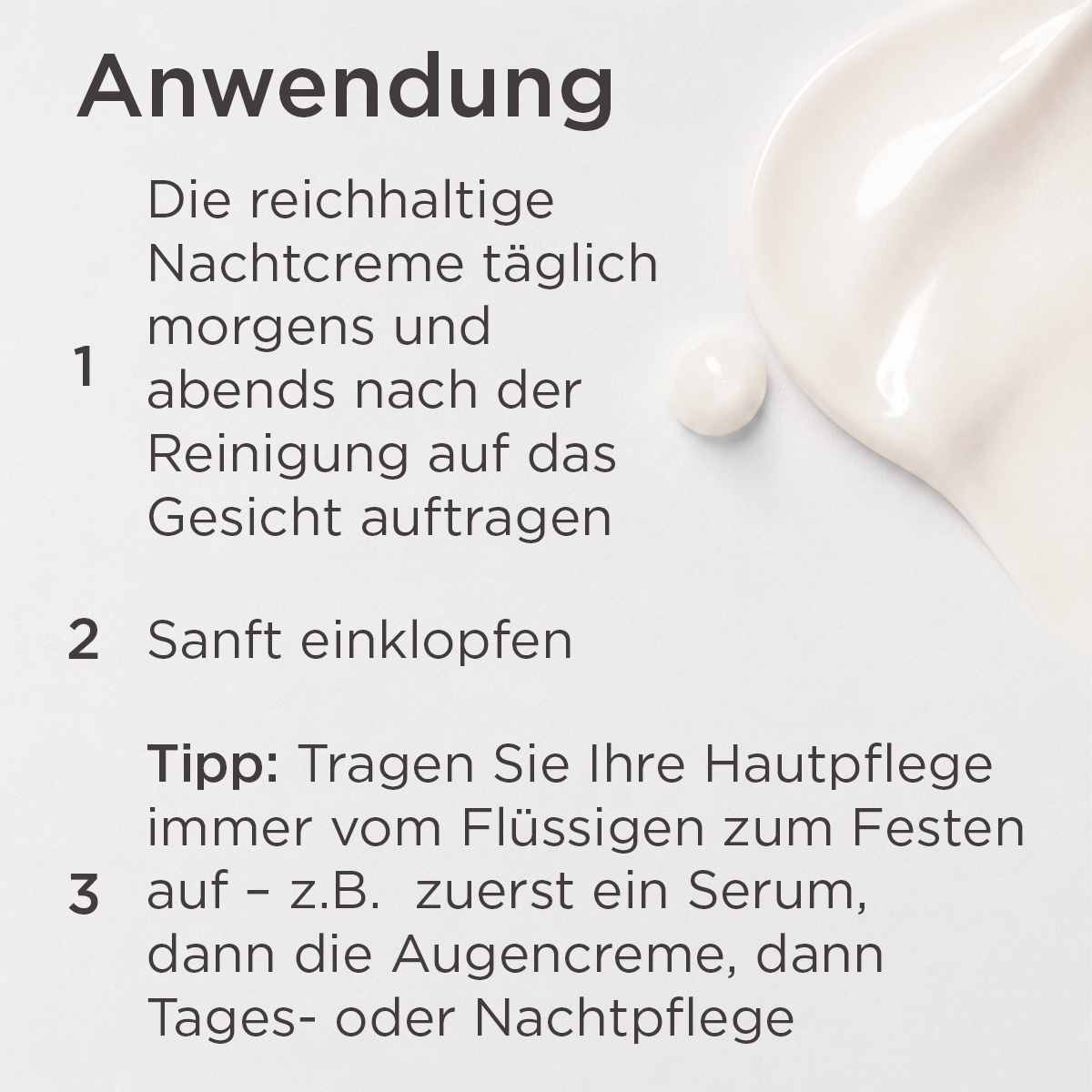 Anwendung der La mer MED Anti-Age Nachtcreme nach der Reinigung für eine regenerierende Gesichtspfleg