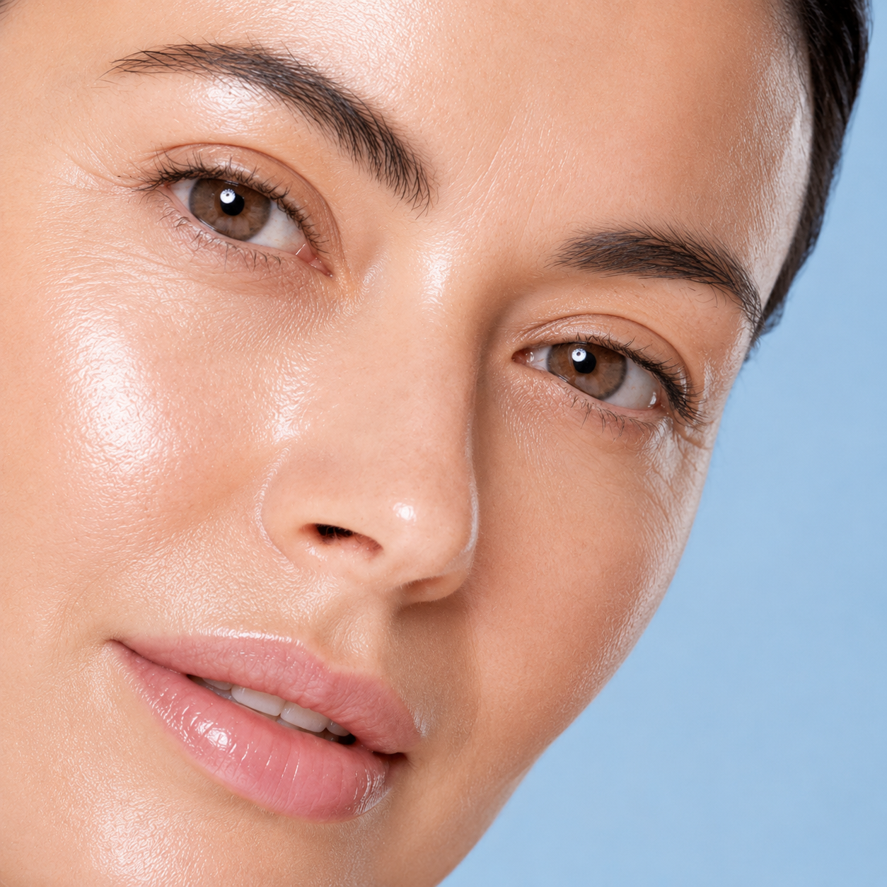 Strahlend gepflegte Haut mit sichtbarem Glow